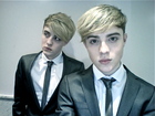 Jedward : jedward_1305733658.jpg