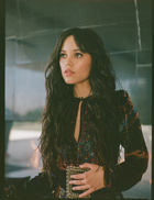 Jenna Ortega : jenna-ortega-1677020821.jpg