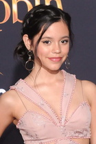 Jenna Ortega : jenna-ortega-1684604015.jpg