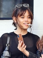 Jenna Ortega : jenna-ortega-1685728421.jpg