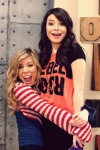 Jennette McCurdy : TI4U1418148144.jpg