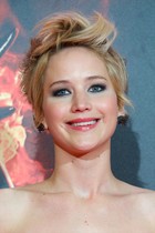 Jennifer Lawrence : jennifer-lawrence-1384455809.jpg