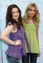 Jennifer Stone : TI4U_u1259350293.jpg