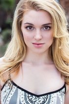 Jennifer Stone : jennifer-stone-1405281364.jpg