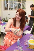 Jennifer Stone : jennifer_stone_1273369796.jpg