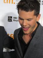 Jeremy Irvine : jeremy-irvine-1358388609.jpg