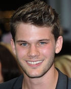 Jeremy Irvine : jeremy-irvine-1365821344.jpg