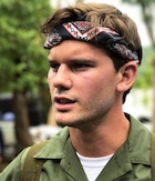 Jeremy Irvine : jeremy-irvine-1522611499.jpg