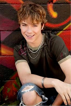 Jeremy Sumpter : SG_156909.jpg