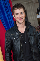 Jeremy Sumpter : jeremy-sumpter-1363147332.jpg