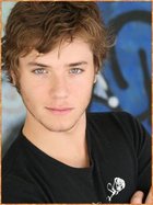 Jeremy Sumpter : jeremy_sumpter_1249250922.jpg