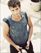 Jeremy Sumpter : jeremy_sumpter_1288808454.jpg