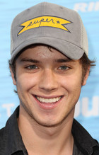 Jeremy Sumpter : jeremy_sumpter_1301582373.jpg