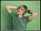 Jesse McCartney : TI4U_u1134936630.jpg