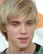 Jesse McCartney : TI4U_u1141103492.jpg