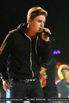 Jesse McCartney : jesse_mccartney_1257954515.jpg