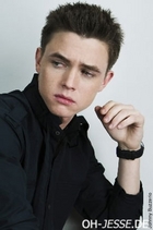 Jesse McCartney : jesse_mccartney_1258135668.jpg