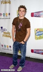 Jesse McCartney : jesse_mccartney_1260329263.jpg