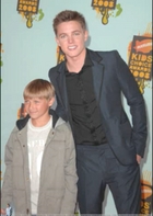 Jesse McCartney : jesse_mccartney_1260636763.jpg