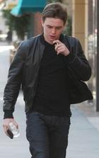 Jesse McCartney : jesse_mccartney_1263941409.jpg