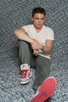 Jesse McCartney : jesse_mccartney_1266023524.jpg