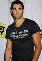 Jesse Metcalfe : TI4U_u1149787196.jpg