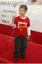 Jimmy Bennett : TI4U_u1139501878.jpg