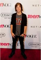 Jimmy Bennett : jimmy-bennett-1323543581.jpg