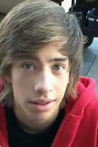 Jimmy Bennett : jimmy_bennett_1291567240.jpg