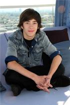 Jimmy Bennett : jimmy_bennett_1303427021.jpg