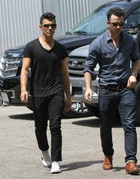 Joe Jonas : TI4U1406818250.jpg