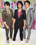 Joe Jonas : TI4U_u1246595261.jpg