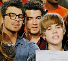 Joe Jonas : TI4U_u1268892701.jpg