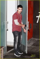 Joe Jonas : joe-jonas-1313218172.jpg