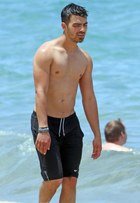 Joe Jonas : joe-jonas-1325180322.jpg