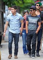 Joe Jonas : joe-jonas-1336451542.jpg