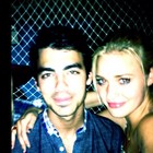 Joe Jonas : joe-jonas-1340195369.jpg