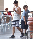 Joe Jonas : joe-jonas-1360998922.jpg