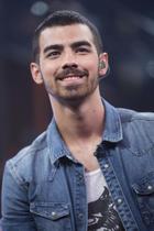 Joe Jonas : joe-jonas-1374256909.jpg