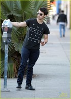 Joe Jonas : joe-jonas-1389907429.jpg