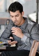 Joe Jonas : joe-jonas-1395505899.jpg