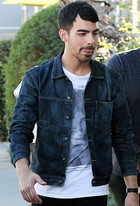 Joe Jonas : joe-jonas-1395506042.jpg