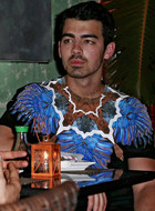 Joe Jonas : joe-jonas-1395506071.jpg