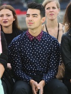 Joe Jonas : joe-jonas-1425666340.jpg