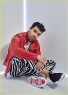 Joe Jonas : joe-jonas-1524343533.jpg