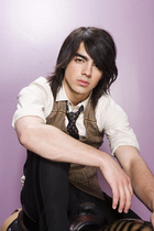 Joe Jonas : joejonas_1217810359.jpg