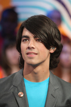 Joe Jonas : joejonas_1220606953.jpg