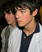 Joe Jonas : joejonas_1231435167.jpg