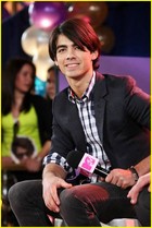 Joe Jonas : joejonas_1236800393.jpg