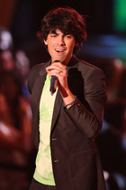 Joe Jonas : joejonas_1272240646.jpg